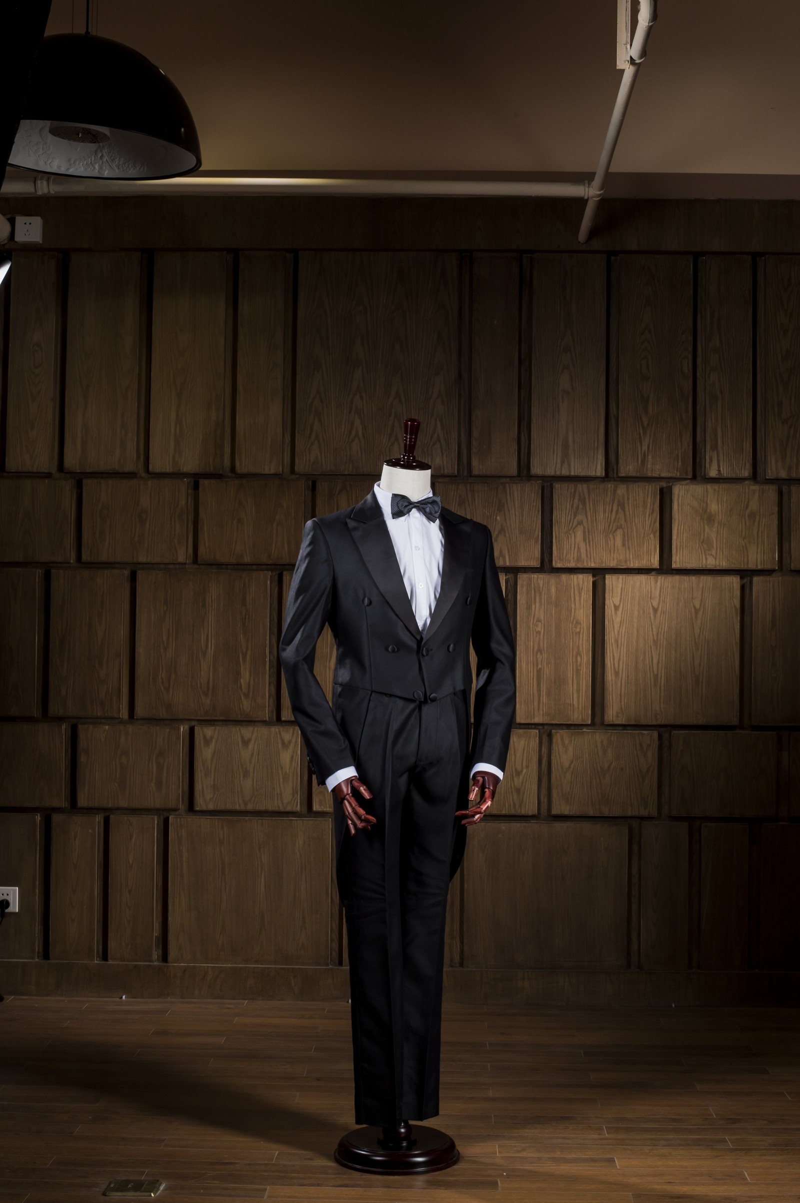 男士西服,西裝禮服,男士西裝,西服推薦,西服訂製,西服出租,西裝價格,西裝推薦